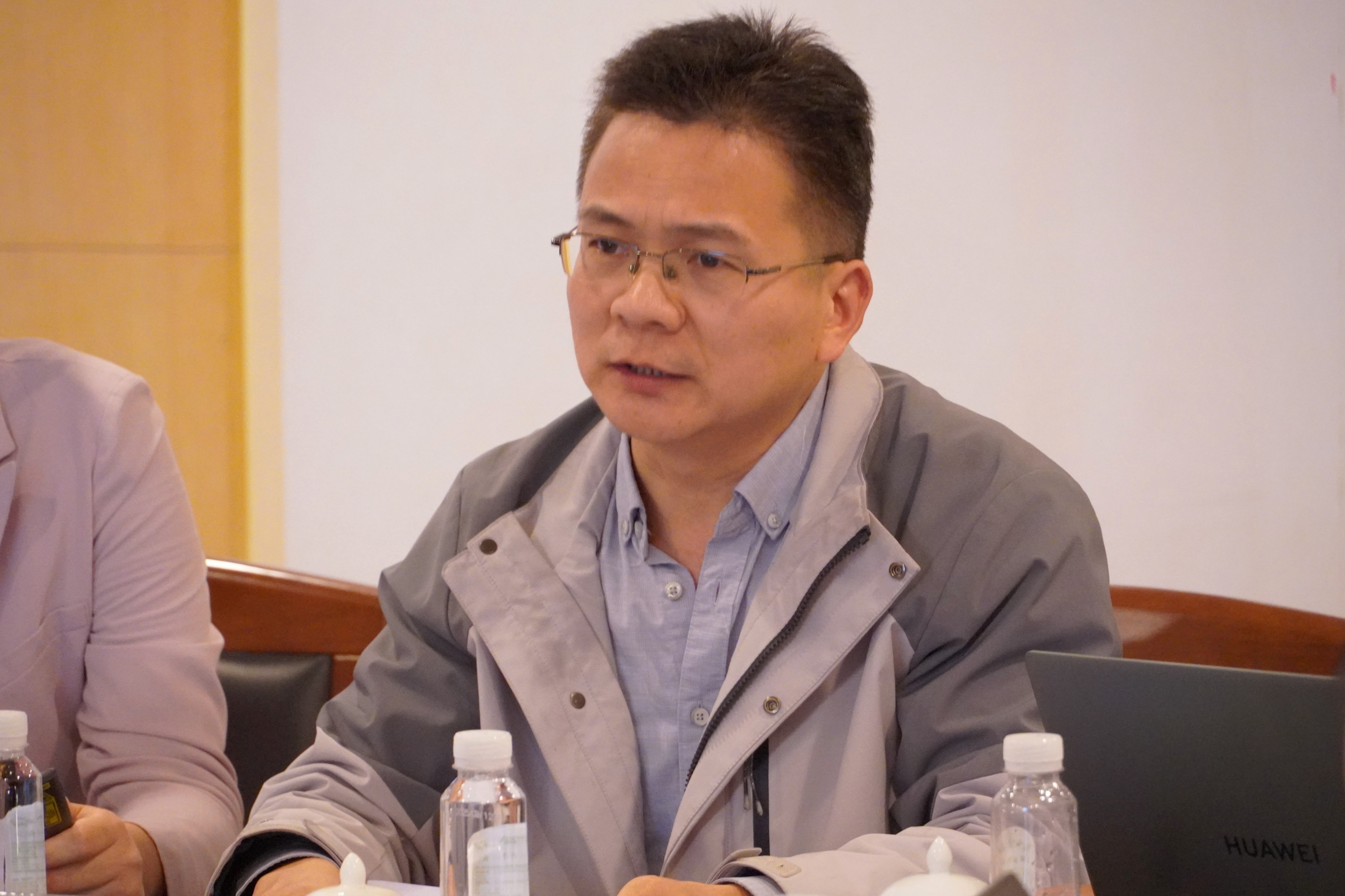 汇报5.JPG 汇报5.JPG