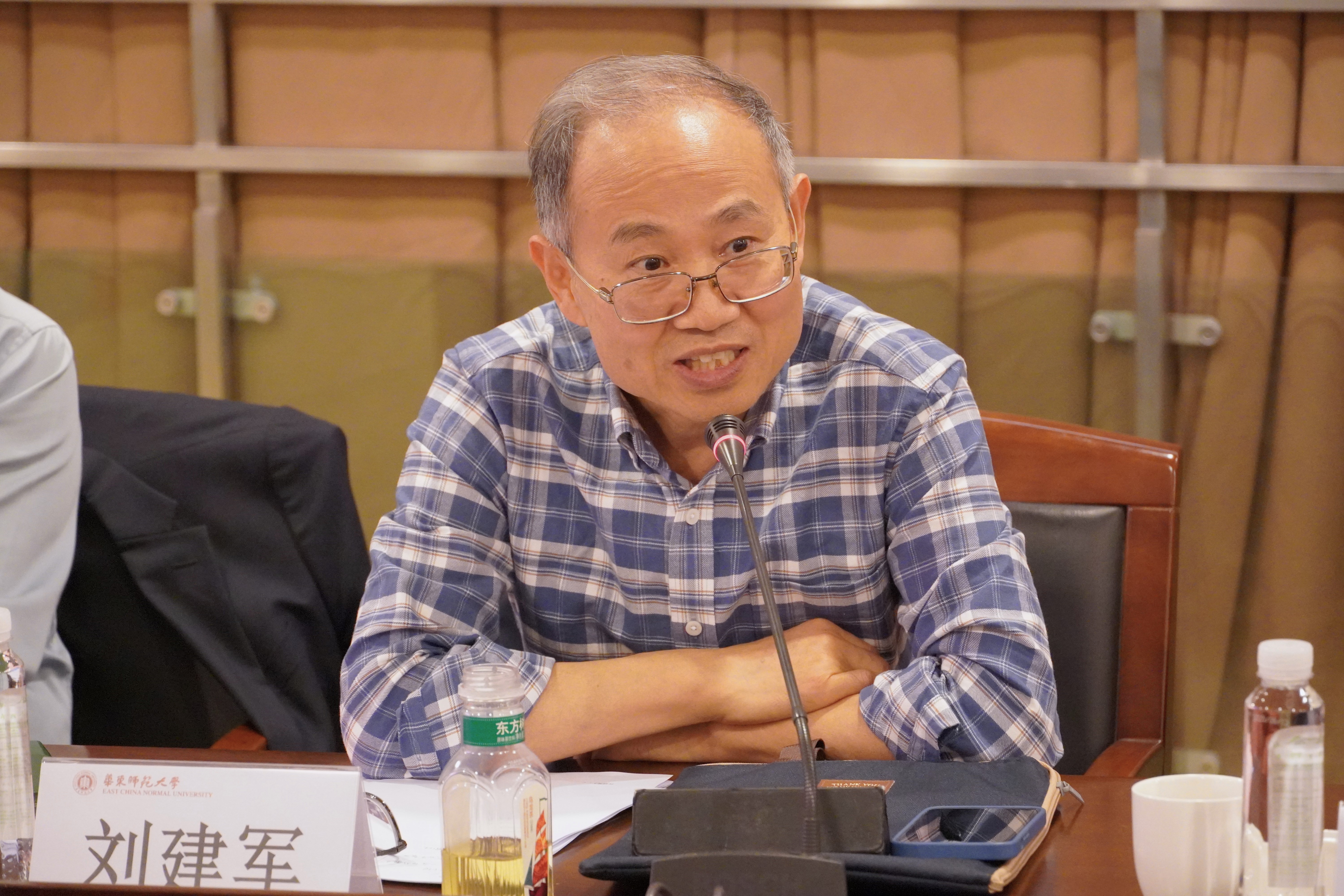 指导5.JPG 指导5.JPG