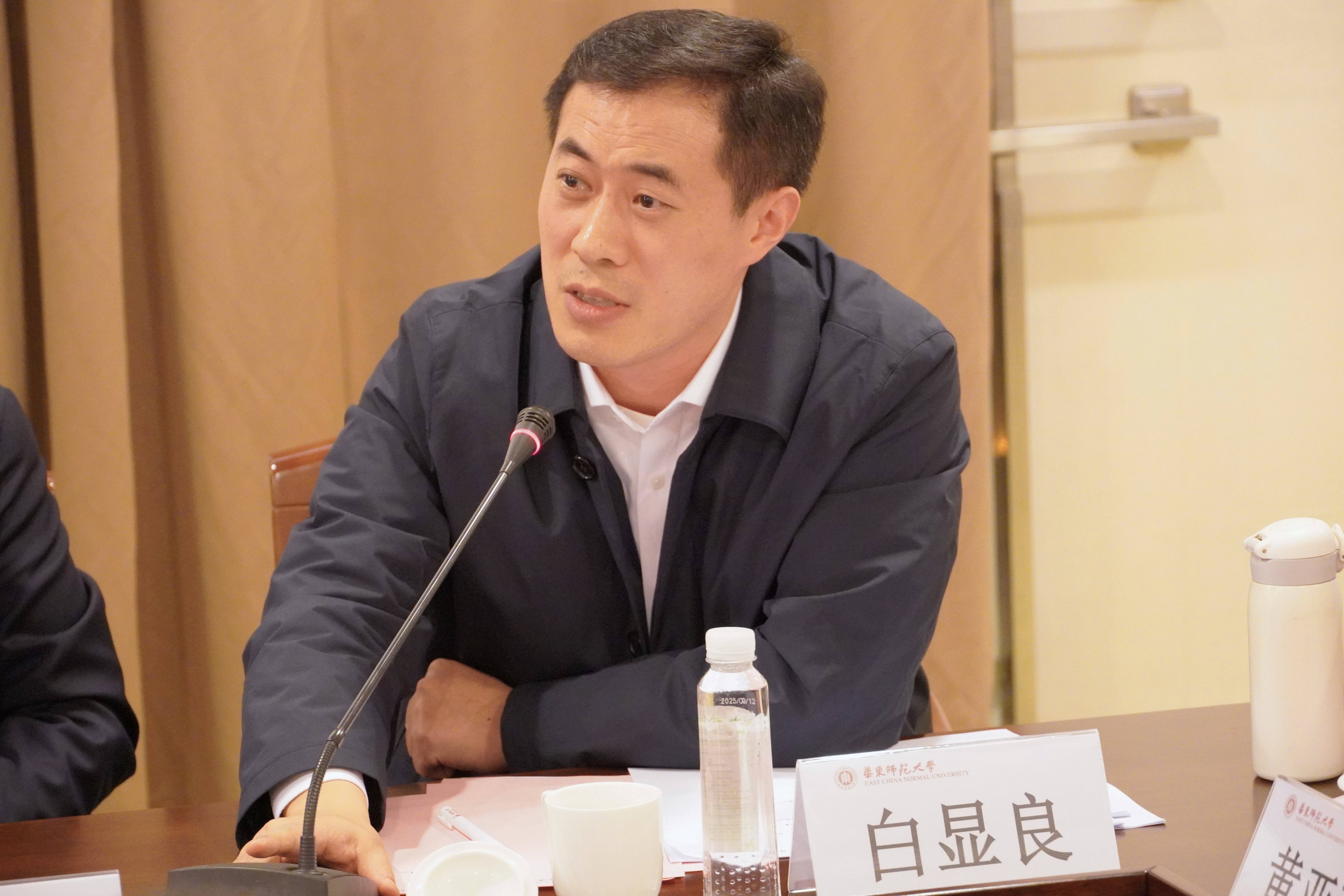 指导7.JPG 指导7.JPG